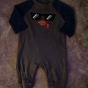 SIZE 0-3 MONTHS Cool Kids One Piece with Sunglasses Design BRAND NEW